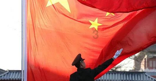 鲜明的反义词可以是单调吗？游戏画面
