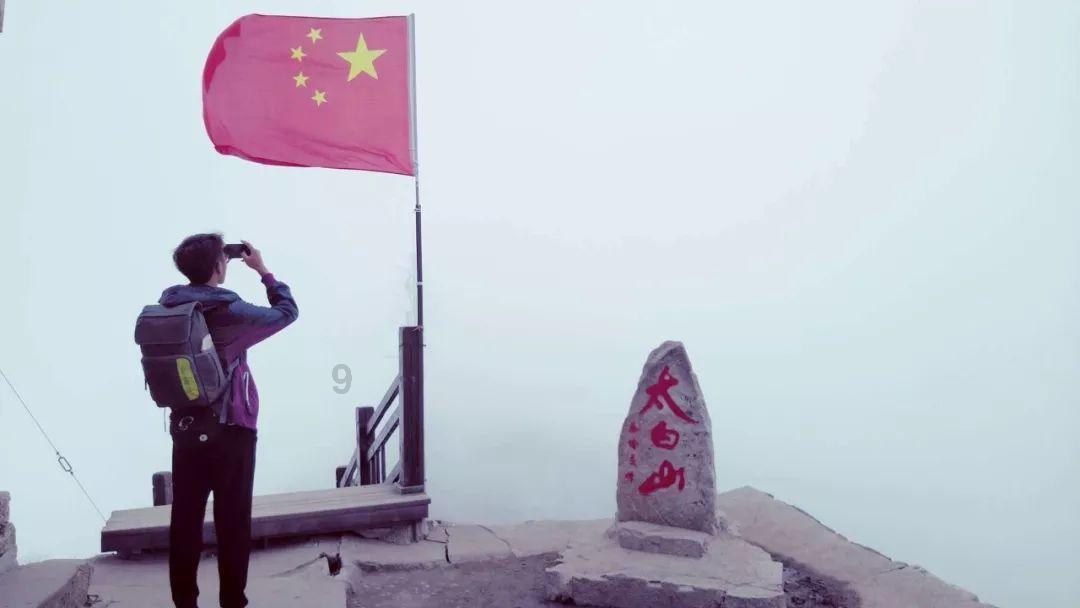 摩娜的时尚装扮
